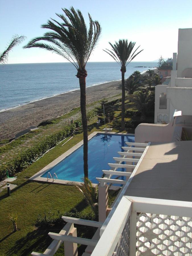 El Lobo De Mar Estepona Exterior foto
